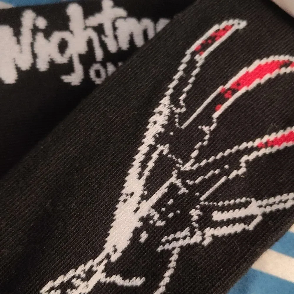 Warner Bros. pairs unisex